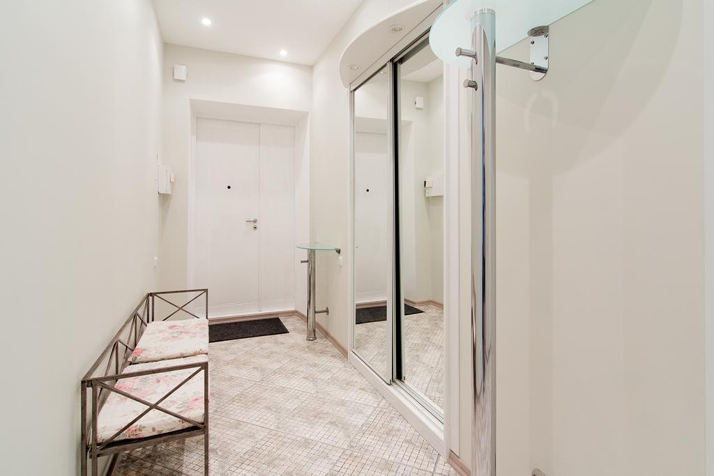 Best Apartments On St. Rishelievskaya 7 Odessza Kültér fotó
